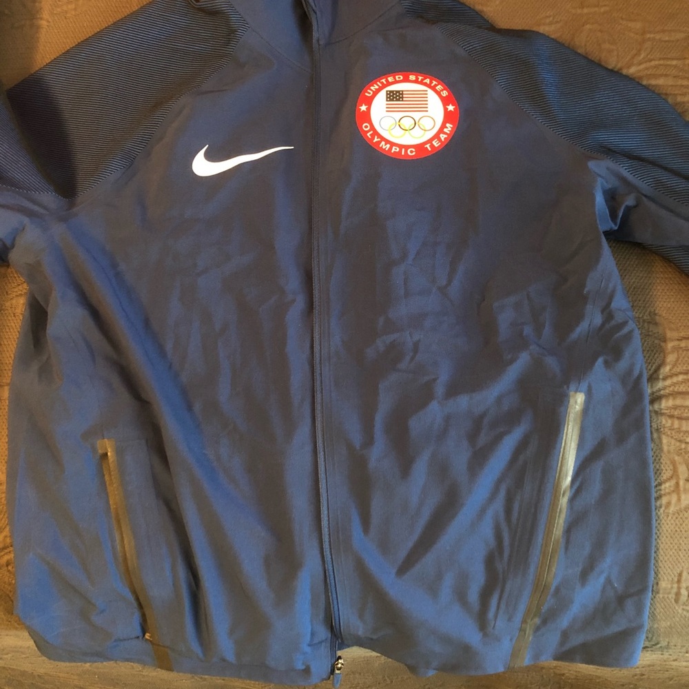 Nike Women’s USA Olympics track jacket